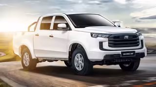 С дизельным двигателем от Ford и полным приводом: российский бренд AmberTruck представил версию NF своего пикапа Work