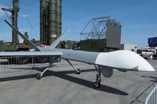 Reconnaissance and strike UAV "Inokhodets" proposed for use in combating drones