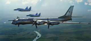 "Osos" en el cielo sobre el Mar de Japón: Los Tu-95MS realizaron un vuelo de 11 horas bajo la cobertura de los Su-35S