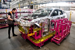 "Guerra contra nuestra industria": AvtoVAZ respondió con dureza a los rumores sobre el paso a una semana laboral de cuatro días