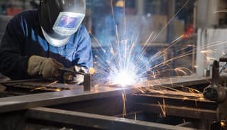 Aluminio y acero soldados de forma permanente: ingenieros del Instituto Kurchatov encuentran una forma de unir metales incompatibles