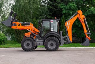 Sustitución de importaciones en acción: la nueva cargadora TLB 945 alcanza a las marcas europeas