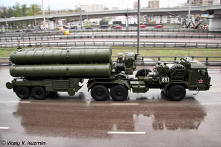ЗРК С-400 «Триумф» не попадёт ракетой по маленькому дрону