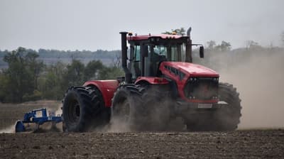 Петербургский тракторный завод