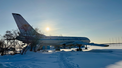 Tu-104