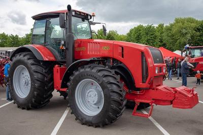 BELARUS-3522