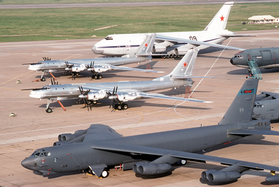 Tu-160