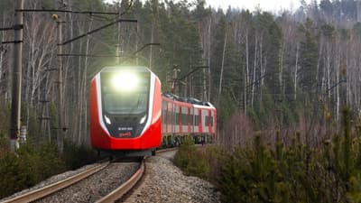 Свердловская железная дорога