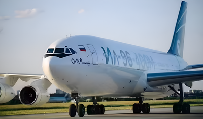 Il-96-400