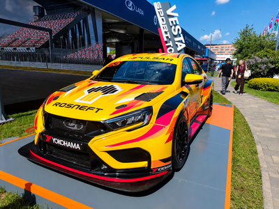 Lada Vesta TCR