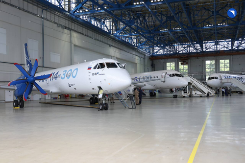 MC-21, SJ-100 e Il-114-300