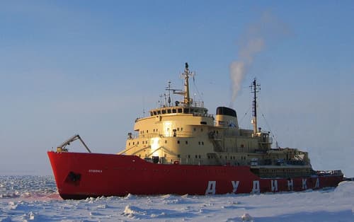 The icebreaker "Dudinka" belongs to GMK "Norilsky Nickel"
