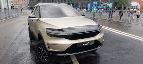 Voyt SUV