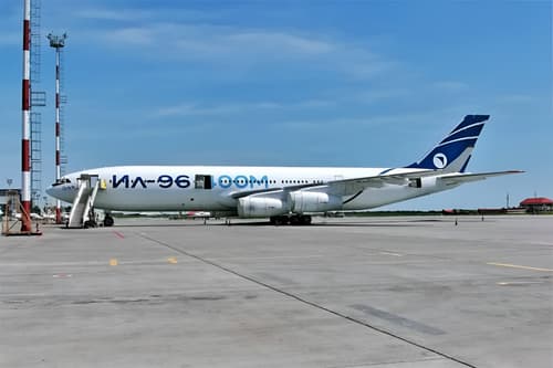 Ил-96-400М