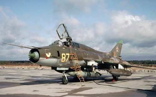 Су-17