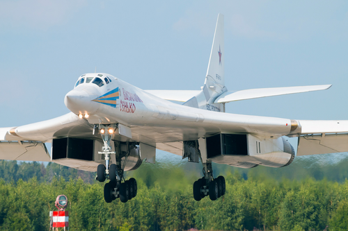 Ту-160