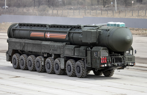 Self-propelled launcher 15U175M of the RS-24 "Yars" complex
