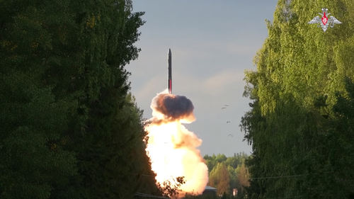Запуск МБР с наземного носителя