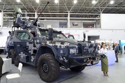 "BM V-01"