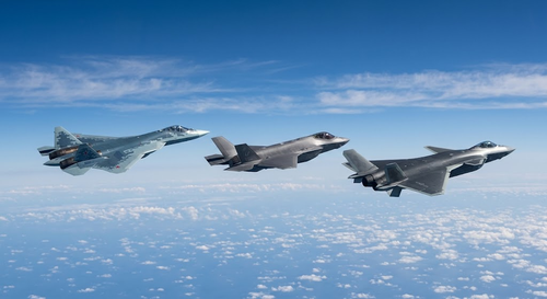 India acknowledges Su-57's progress, but suggests comparing it with F-35 and J-20