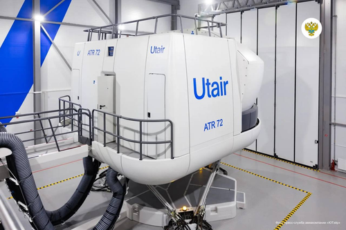 Комплекс с шестистепенной системой подвижности для ATR 72-500