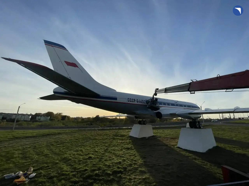 Tu-124