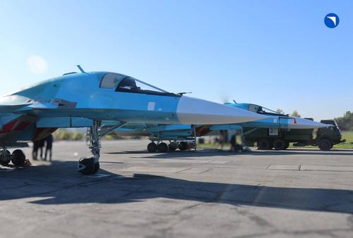 OAK handed over a new batch of Su-34 fighter-bombers to the Ministry of Defense