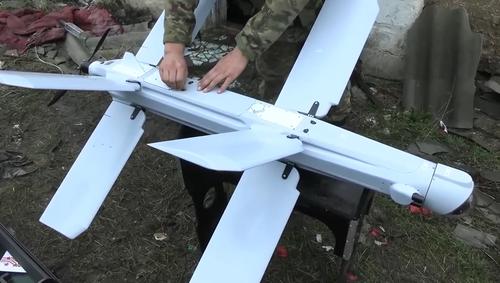 Preparation of the Lancet kamikaze drone crew for combat work