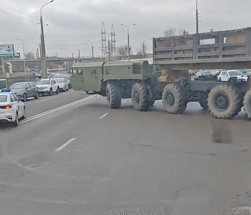 Предположительное шасси БРСД «Орешник»