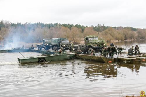 Exercises of Belarusian engineers