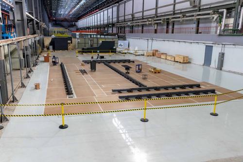 Aparato de remachado para el ensamblaje del MC-21