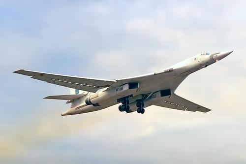 Tu-160