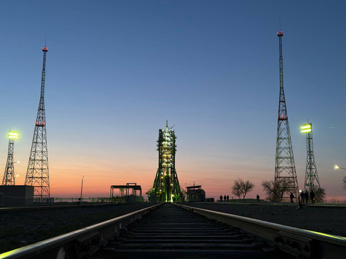 ракета «Союз-2.1а» и космический корабль «Союз МС-27»