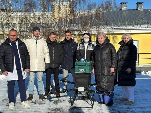 Dron "Courier-30"