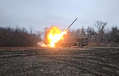 «Ураган-1М» на базе шасси БАЗ-69092