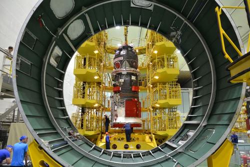 Nave de carga y transporte «Progress MS-28»