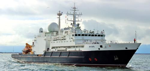 Buque de investigación oceanográfica "Yantar" del proyecto 22010 "Kryuys"