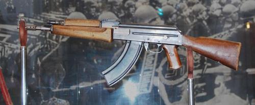 АК-47