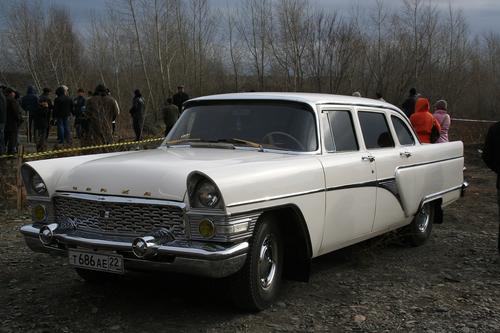 GAZ-13 «Chaika»
