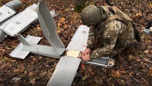 Запуск беспилотника «Молния» с миной ТМ-62М