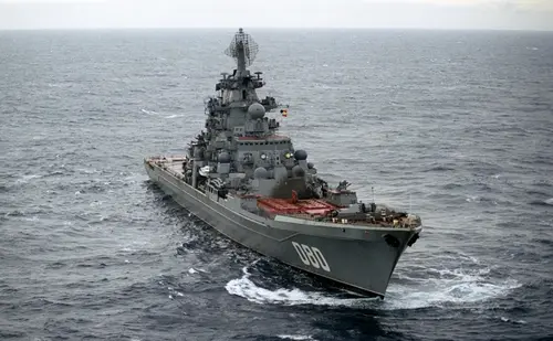 crucero «Almirante Najímov»