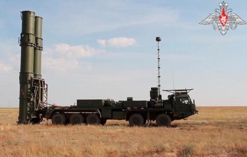 Российский ЗРК С-500 «Триумфатор-М» собьет американскую гиперзвуковую ракету Dark Eagle: и вот почему