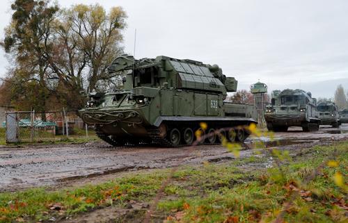 Эксперт призвал разместить ЗРК «Тор-М2» и «Панцирь-С1» на вышках для борьбы с британскими БПЛА Jet-80 «Banshee»