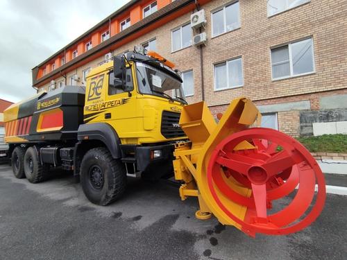 Снегоуборочная машина на базе шасси «Урал-6370»