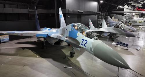 Su-27UB