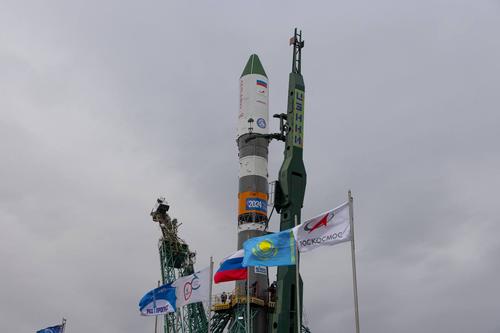 "Progress MS-29" en la plataforma de lanzamiento