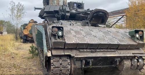 трофейная БМП Bradley