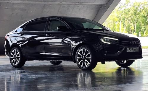 Lada Aura
