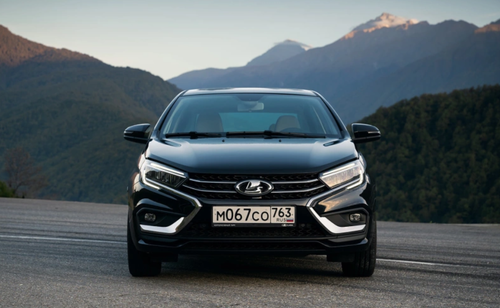 LADA Aura