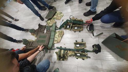 Экзоскелет «Хамари Медоед 2.0» в разобранном виде.